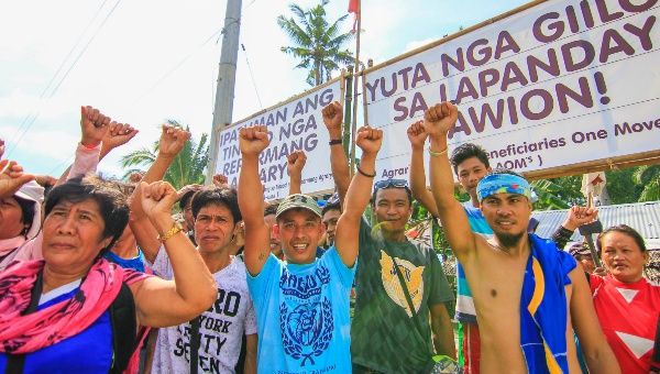 Filipinler: Tarım Reformu Kapsamında 145 Hektar Toprak LFC Şirketinden Alınarak Topraksız Kır İşçilerine Verildi
