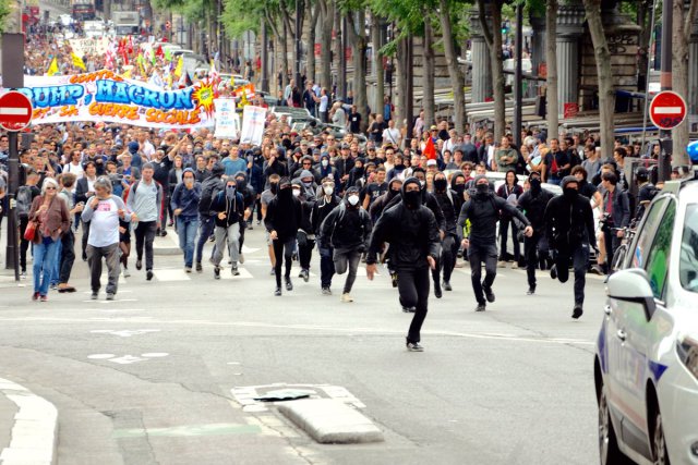 Fransa’da Bastille gününde eylemler ve çatışmalar