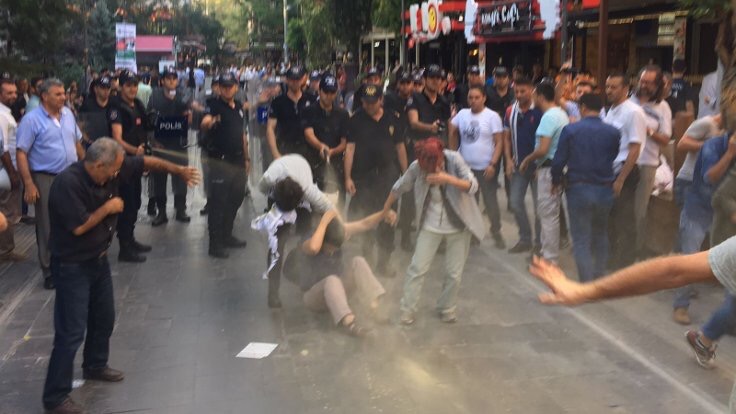 Ankara’daki Gülmen ve Özakça eylemine polis saldırısı