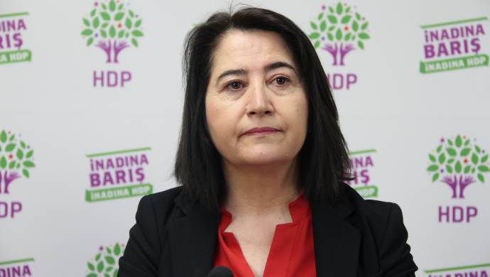 HDP’ye yönelik gözaltı dalgası: HDP Eşbaşkanı Kemalbay hakkında gözaltı kararı çıkarıldı