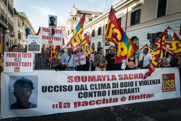 İtalya’da arkadaşları katledilen göçmen tarım işçileri grev yaptı