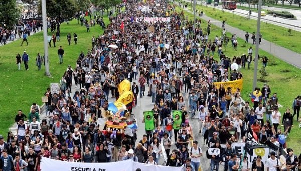 Kolombiya’da hükümetin ekonomi politikalarına karşı ‘şehirleri zapt edelim’ eylemleri