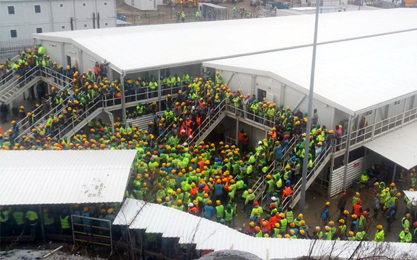 Başakşehir Şehir Hastanesi inşaatında binlerce işçi iş bıraktı