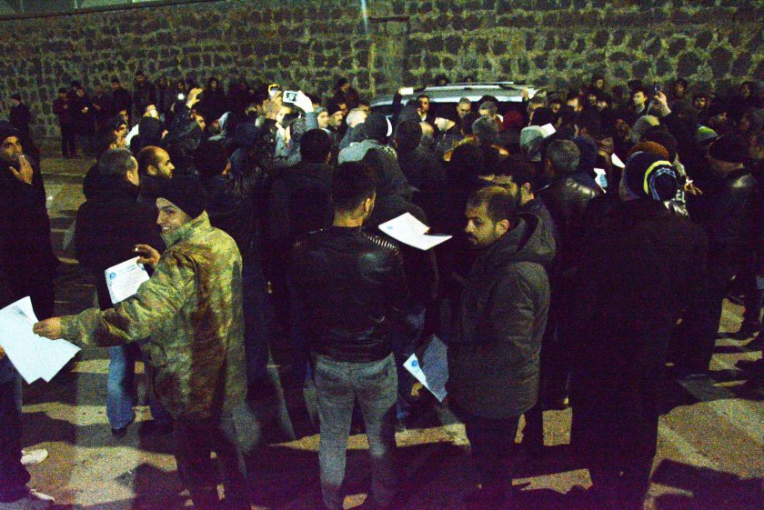 Antep OSB’de Canan Tekstil işçilerinden zam talebiyle fiili grev