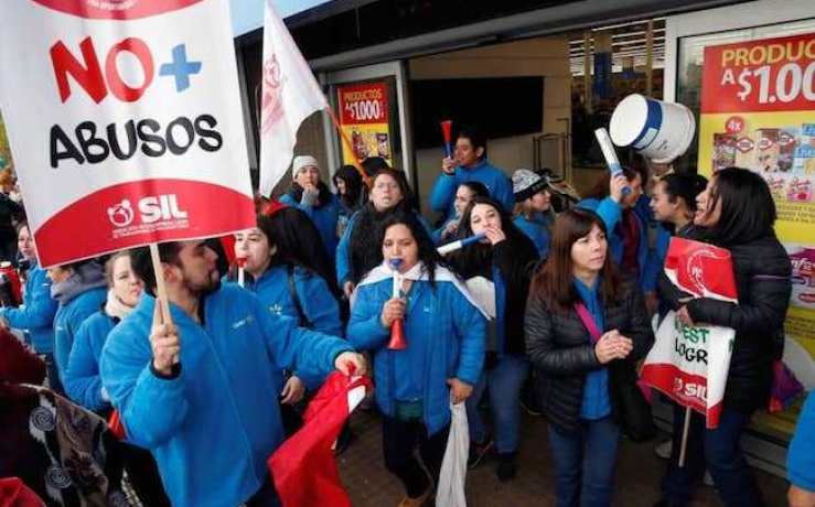 Şili’de 17 bin Walmart işçisi greve çıktı