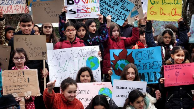 İklim değişikliğine karşı dünya grevi için 20 Eylül’de Kadıköy’e çağrı