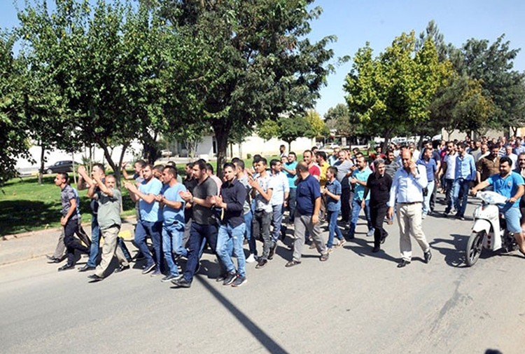 Gaziantep’te binden fazla saya işçi zam talebiyle greve çıktı