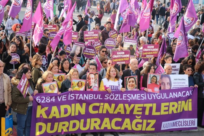 Kadınlar yasağı tanımıyor: 25 Kasım’a sahip çıkmaya Taksim sokaklarına çağırıyoruz