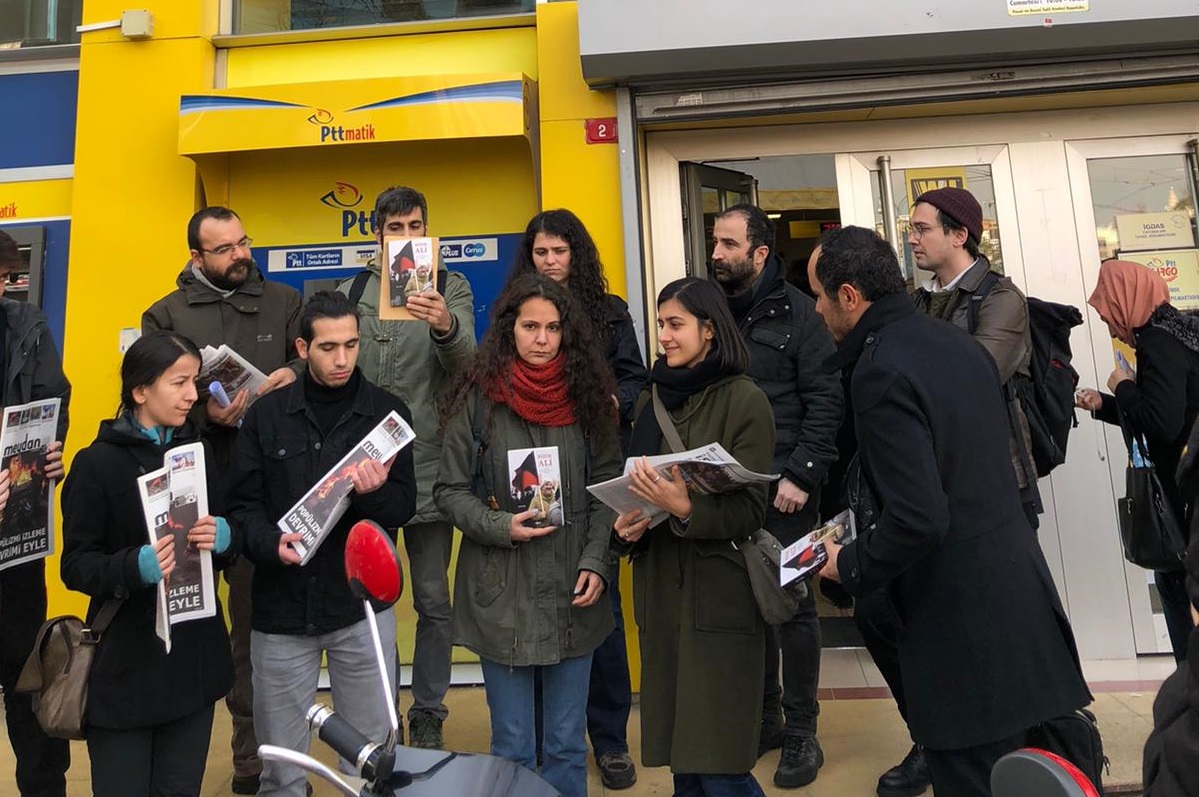 Ali Kitapcı’nın ailesi ve yoldaşları “terörist” ithamına karşı hukuki süreç başlattı, Bakırköy Hapishanesindeki mahpuslara kitap ve gazete gönderdi