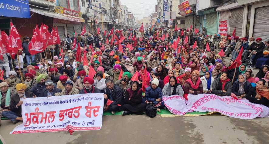 Hindistan’da milyonlarca işçi genel grevde