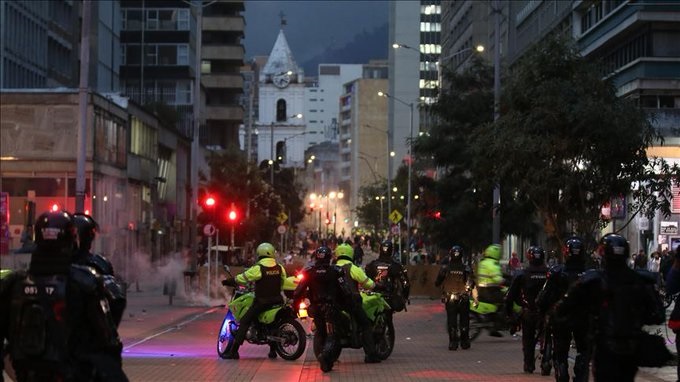 Kolombiya’da Kasım ayından bu yana 4. kez genel grev ilan edildi: Sokağa çıkan eylemcilere polis saldırdı