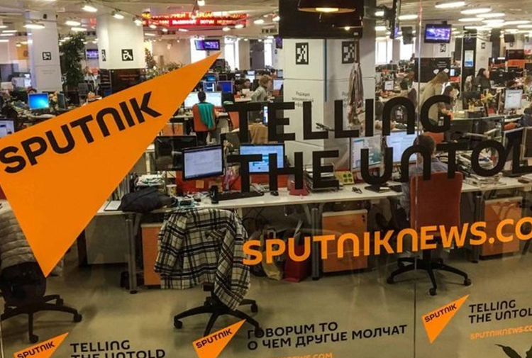 Sputnik çalışanları hedefte: Gece çalışanların evlerine saldırı düzenlendi, sabah üç gazeteci gözaltına alındı