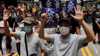 Hong Kong’da eylemlere polis saldırısı