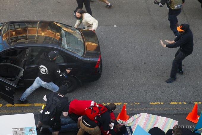 ABD’de “Nefes Alamıyorum” isyanı 13. gününde: Seattle’da bir kişi eylemcilere silahla saldırdı