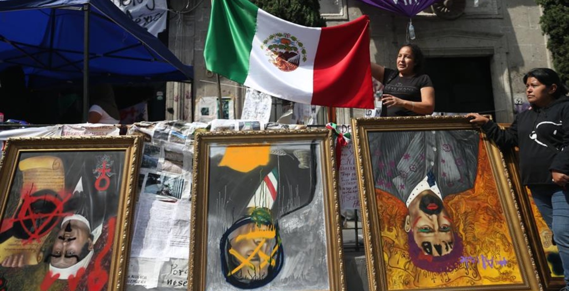 Meksika’da kadınlar Ulusal İnsan Hakları Komisyonu’nu işgal etti