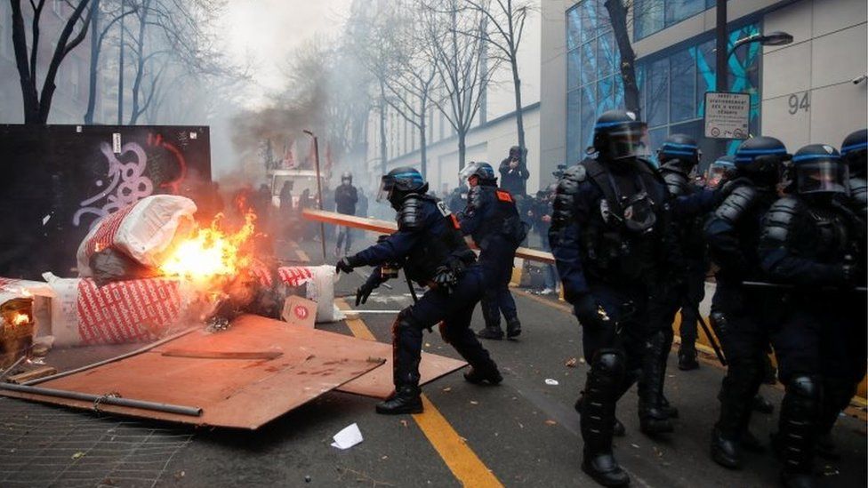 Fransa’da Global Güvenlik Yasası’na karşı eylemler devam ediyor