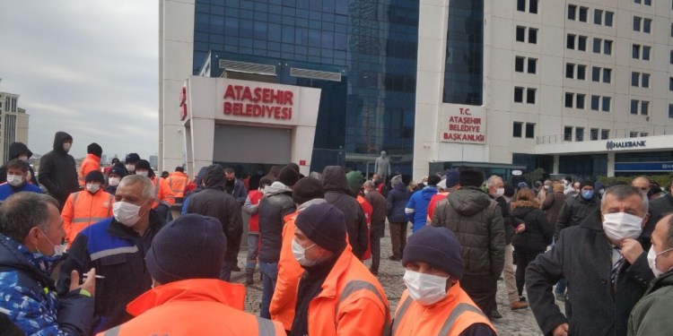 Ataşehir Belediyesi’nde grev başlamadan bitti: Genel-İş şube yöneticileri ‘biz yapmazsak genel merkez yapacak’ gerekçesiyle TİS’i imzaladı