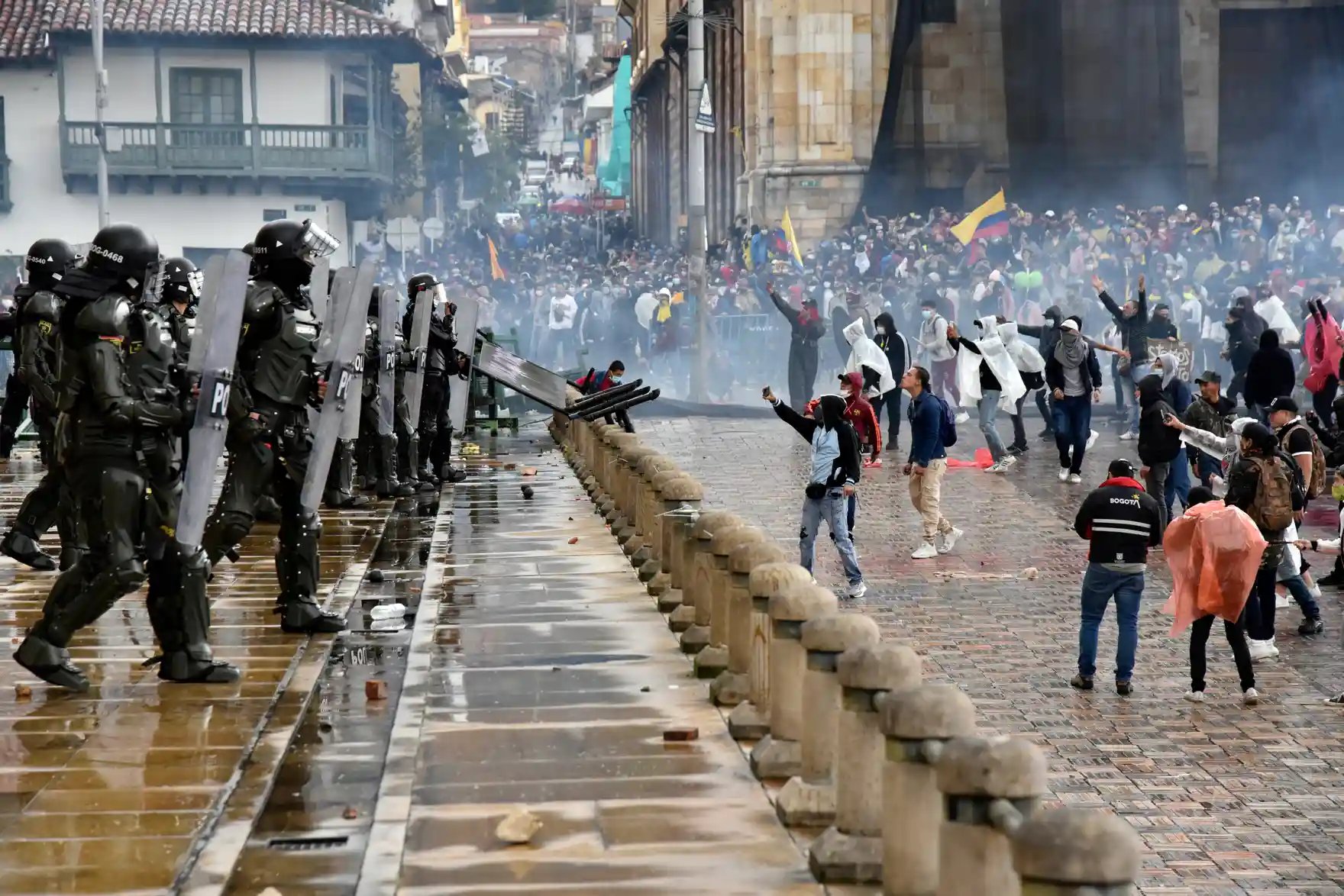 Kolombiya’daki genel grev ve sokak gösterileri ikinci gününde devam ediyor