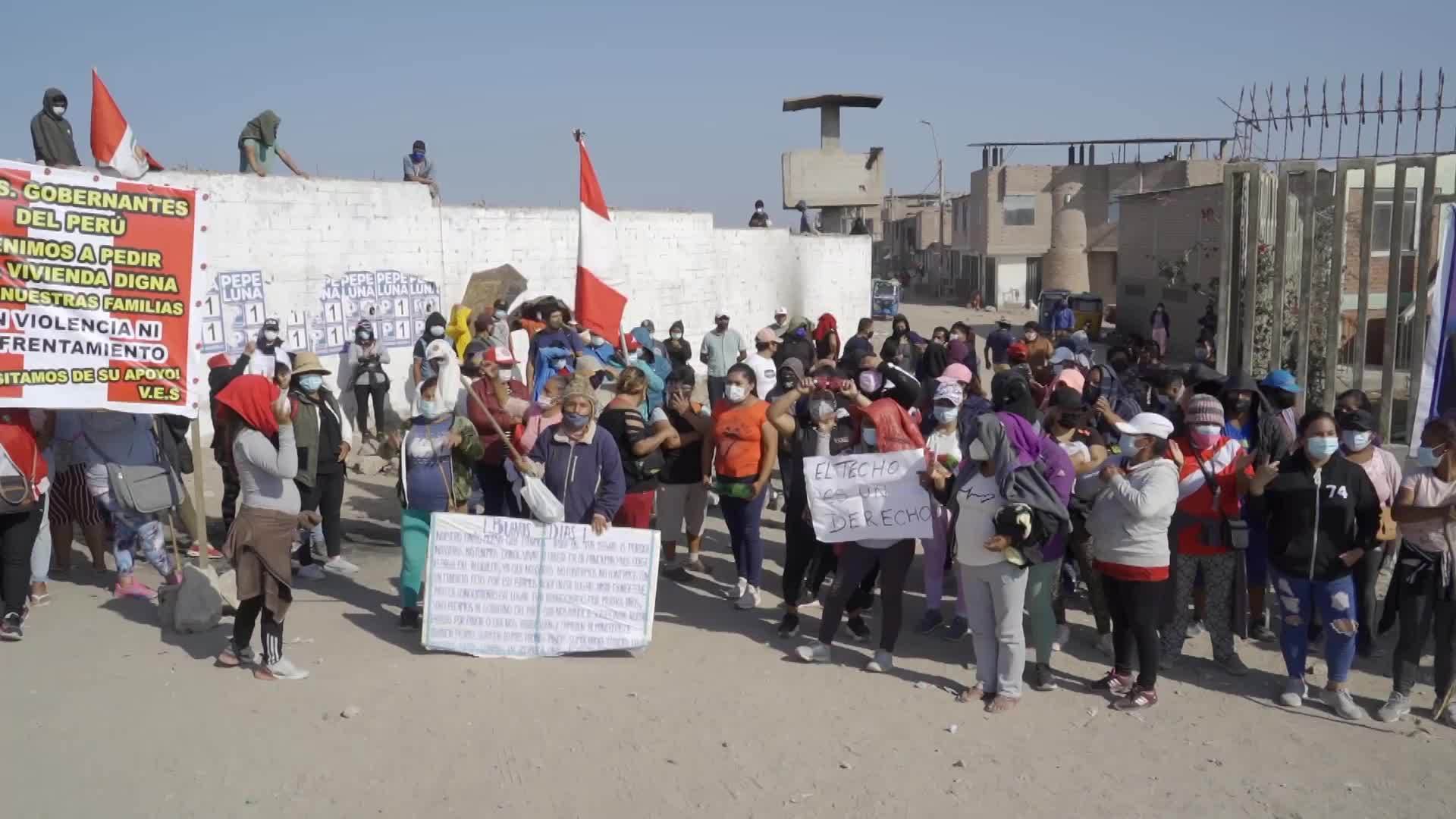 Peru’da binlerce kişinin yaşadığı kampın boşaltılmak istenmesine karşı eylem